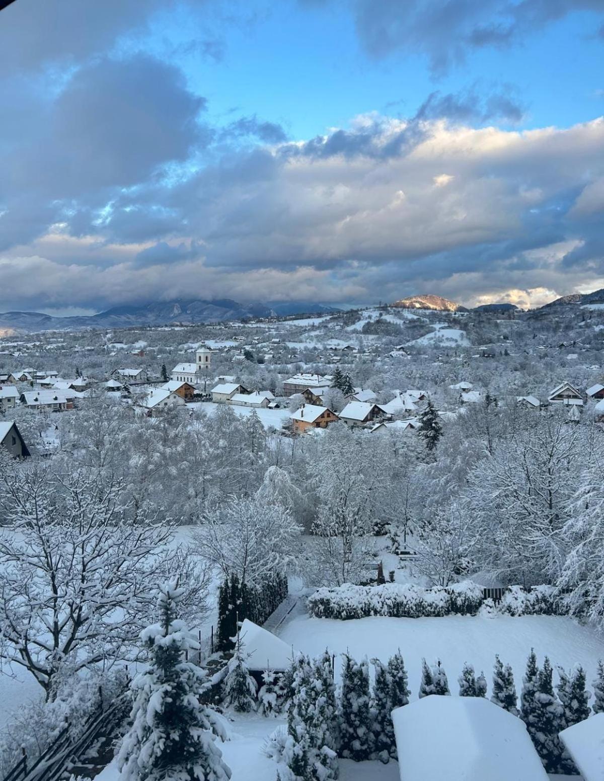Transylvanian Inn Bran  Zewnętrze zdjęcie