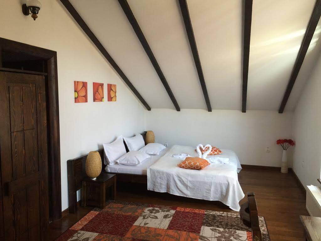 Transylvanian Inn Bran  Zewnętrze zdjęcie